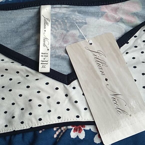 Women's Short Sleeve Print Top - Picture 4 of 4